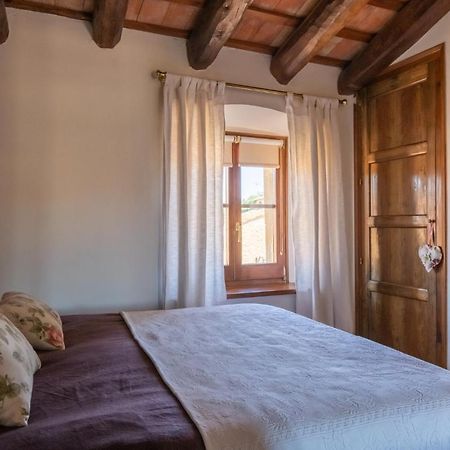 Готель El Palauet De Monells - Adults Only Екстер'єр фото