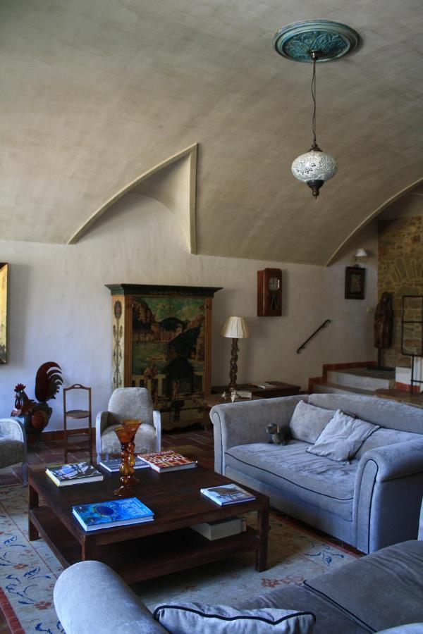 Готель El Palauet De Monells - Adults Only Екстер'єр фото
