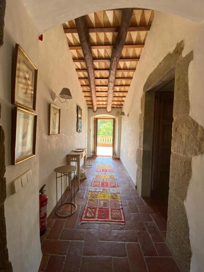 Готель El Palauet De Monells - Adults Only Екстер'єр фото