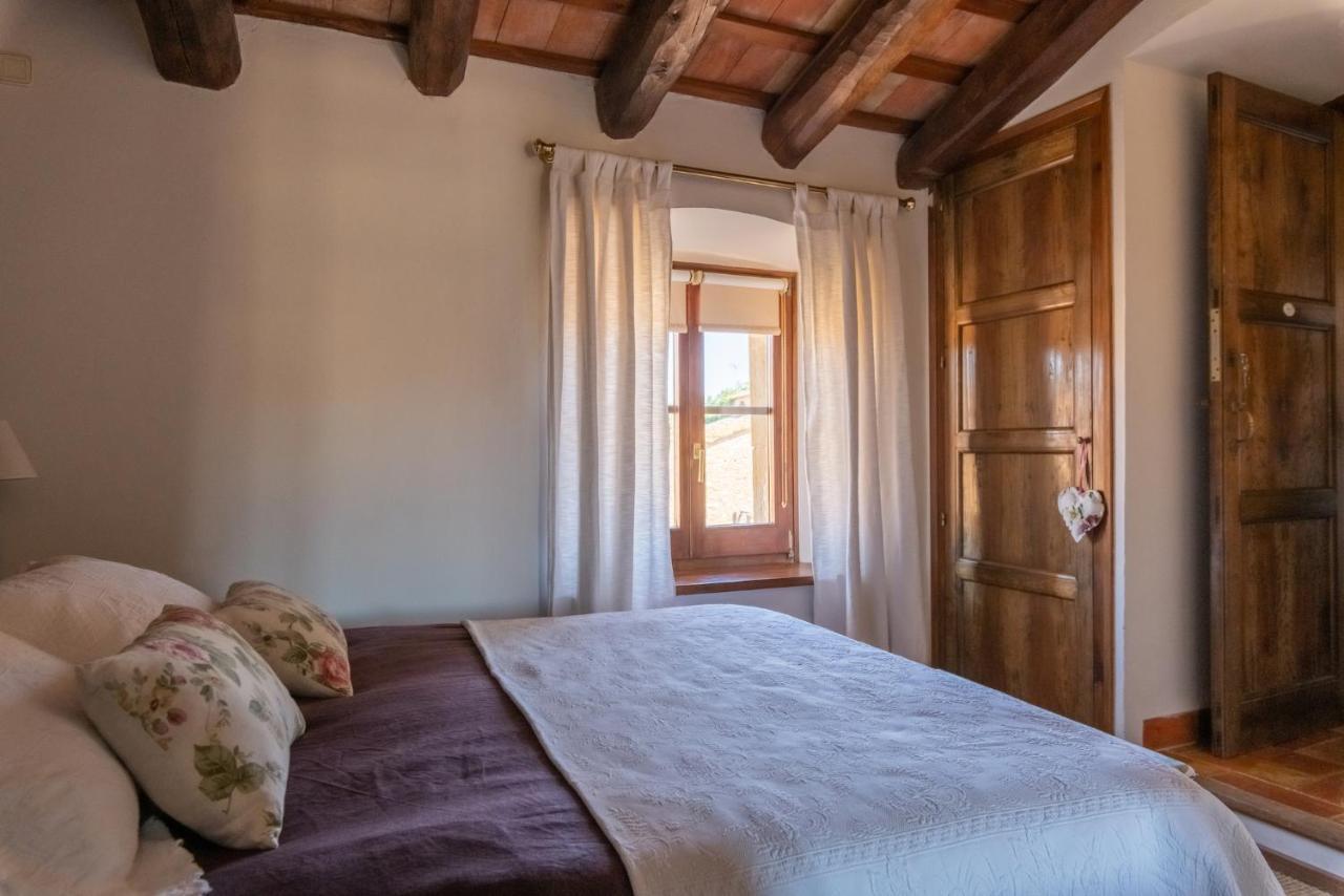 Готель El Palauet De Monells - Adults Only Екстер'єр фото