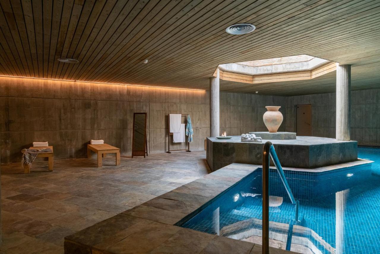 Готель El Palauet De Monells - Adults Only Екстер'єр фото